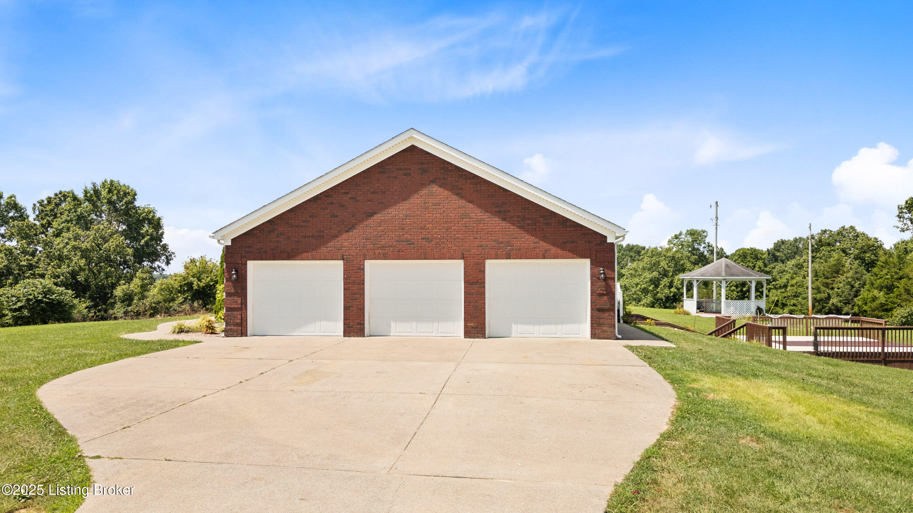 3 car garage & large driveway