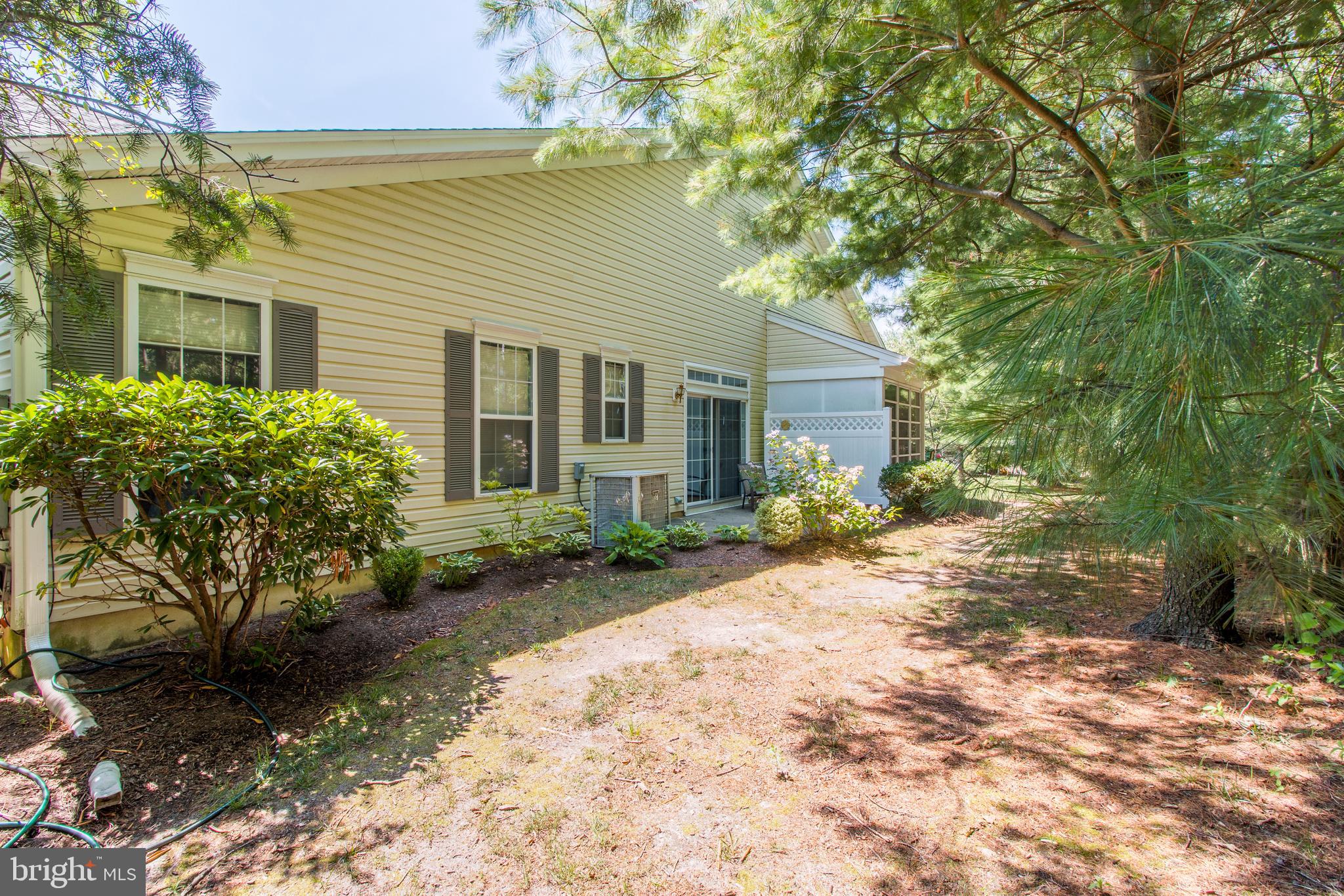 40 Silverside Road Lakewood, NJ 08701 - Photo 18 of 20 Gallery Image 18