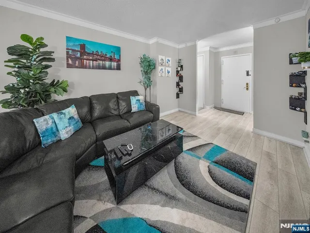 $315,000 | 316 Prospect Avenue, Unit 8D, Hackensack, NJ 07601