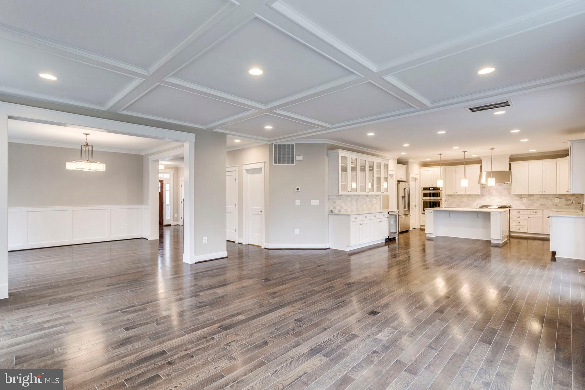 7204 Gordons Road Falls Church, VA 22043 - Photo 8 of 20