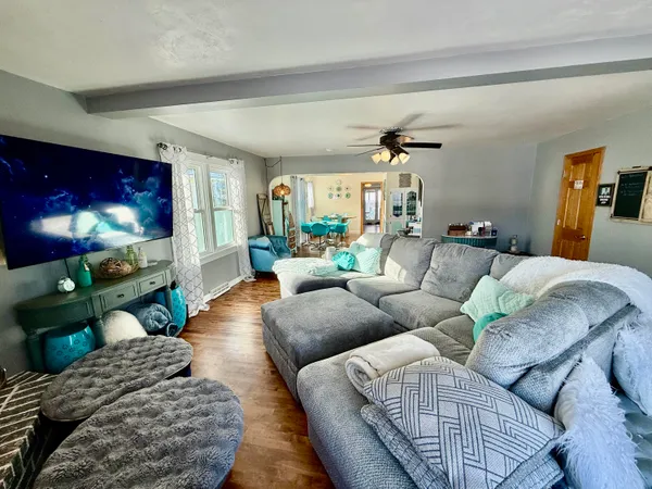 $274,900 | 2122 Lincoln Street, Two Rivers, WI 54241