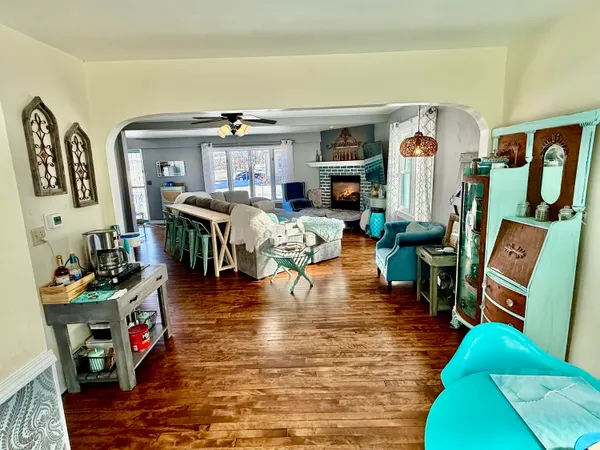 $274,900 | 2122 Lincoln Street, Two Rivers, WI 54241