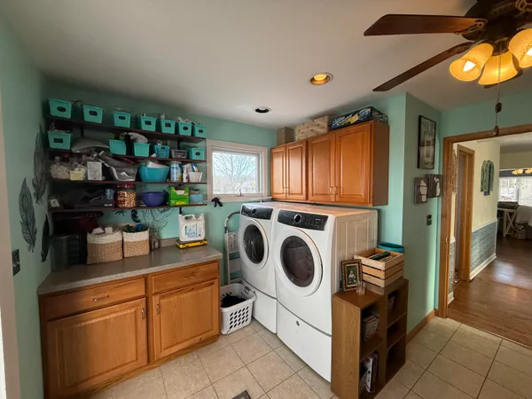$274,900 | 2122 Lincoln Street, Two Rivers, WI 54241