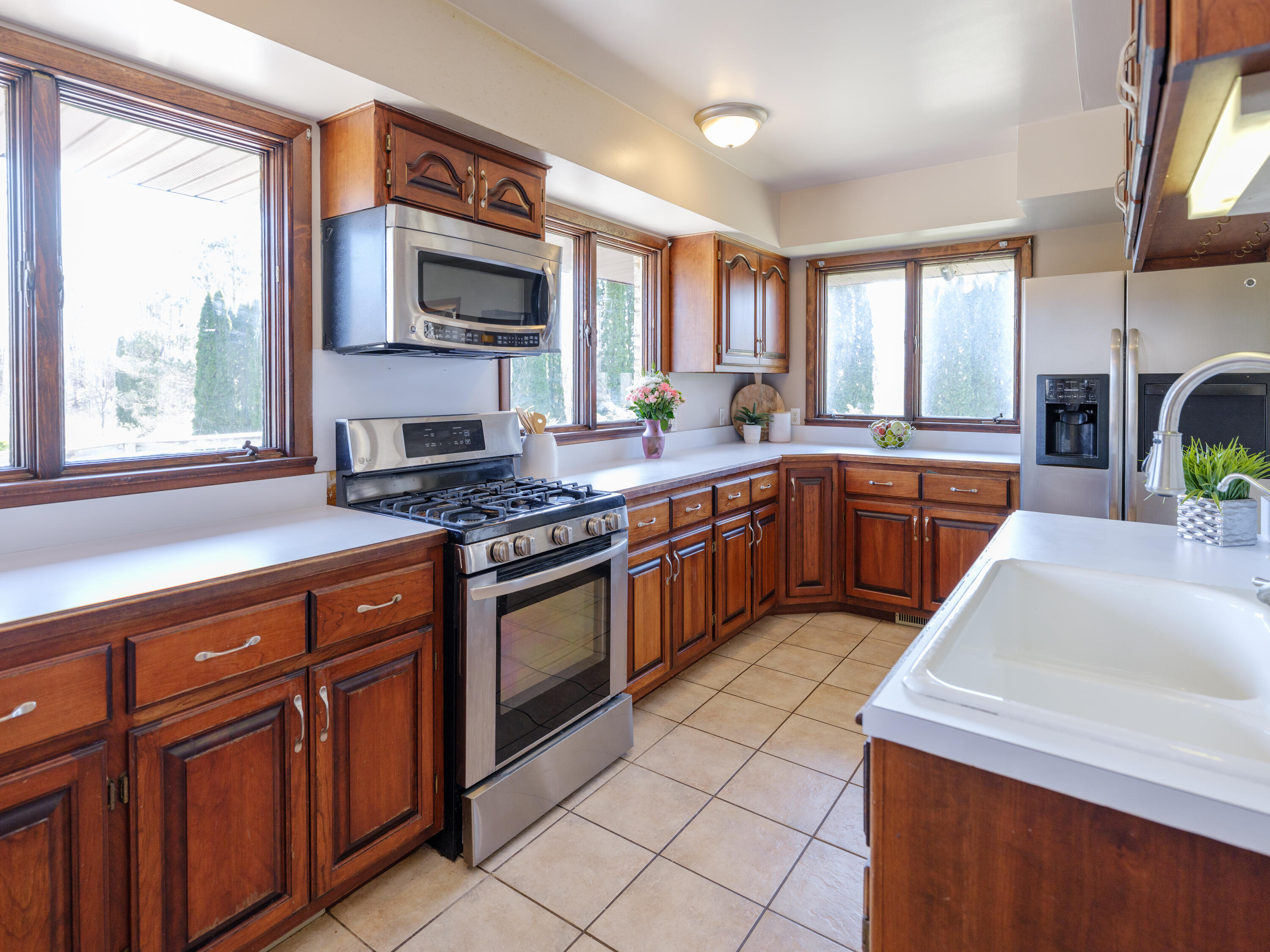 117 4th Street Plainwell, MI 49080 - Photo 13 of 67 Kitchen