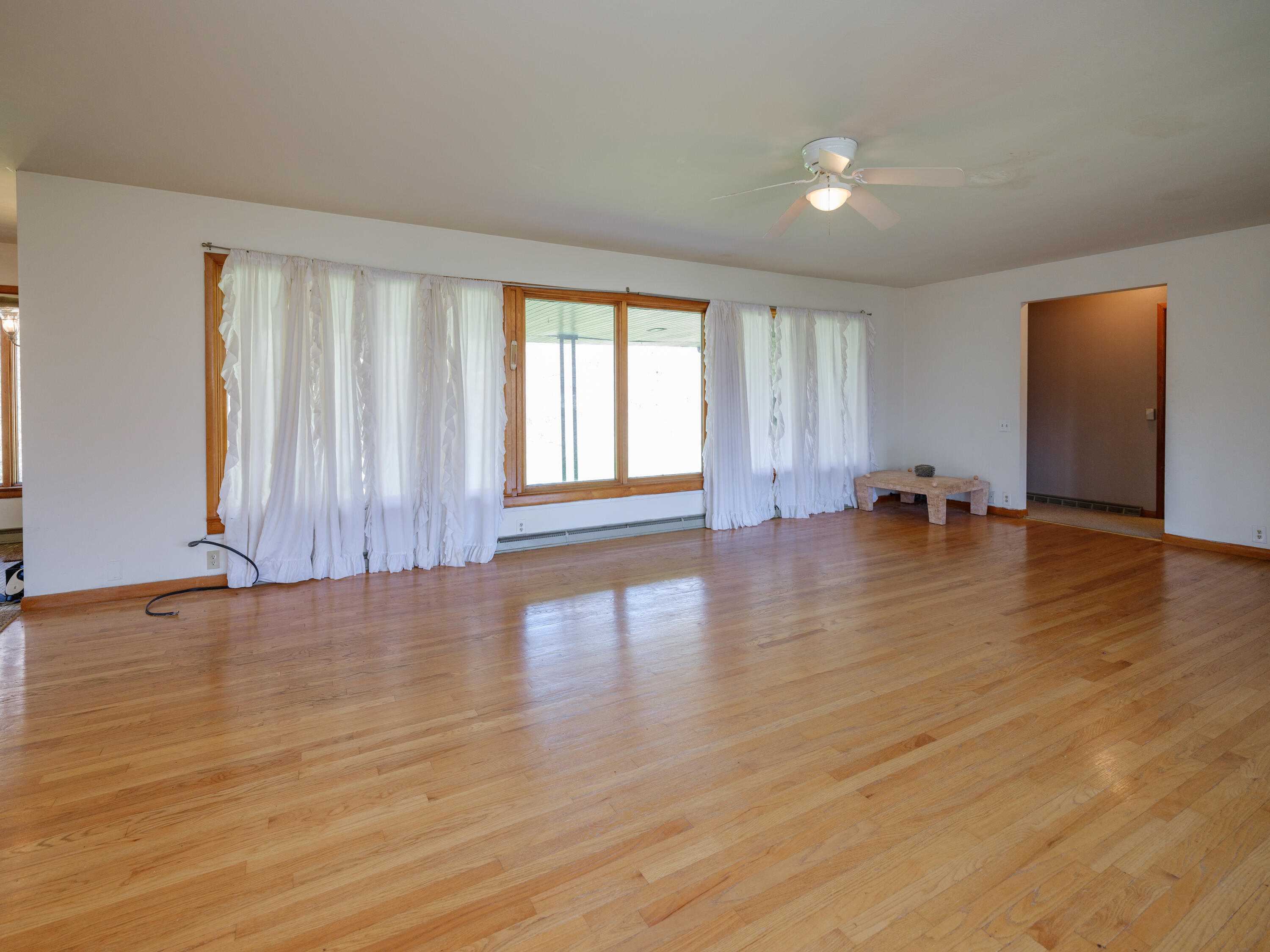 117 4th Street Plainwell, MI 49080 - Photo 7 of 67 Living Room