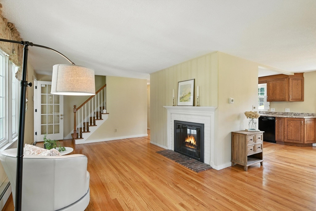 14 Porter Road East Longmeadow, MA 01028 - Photo 8 of 36 Gallery Image 8