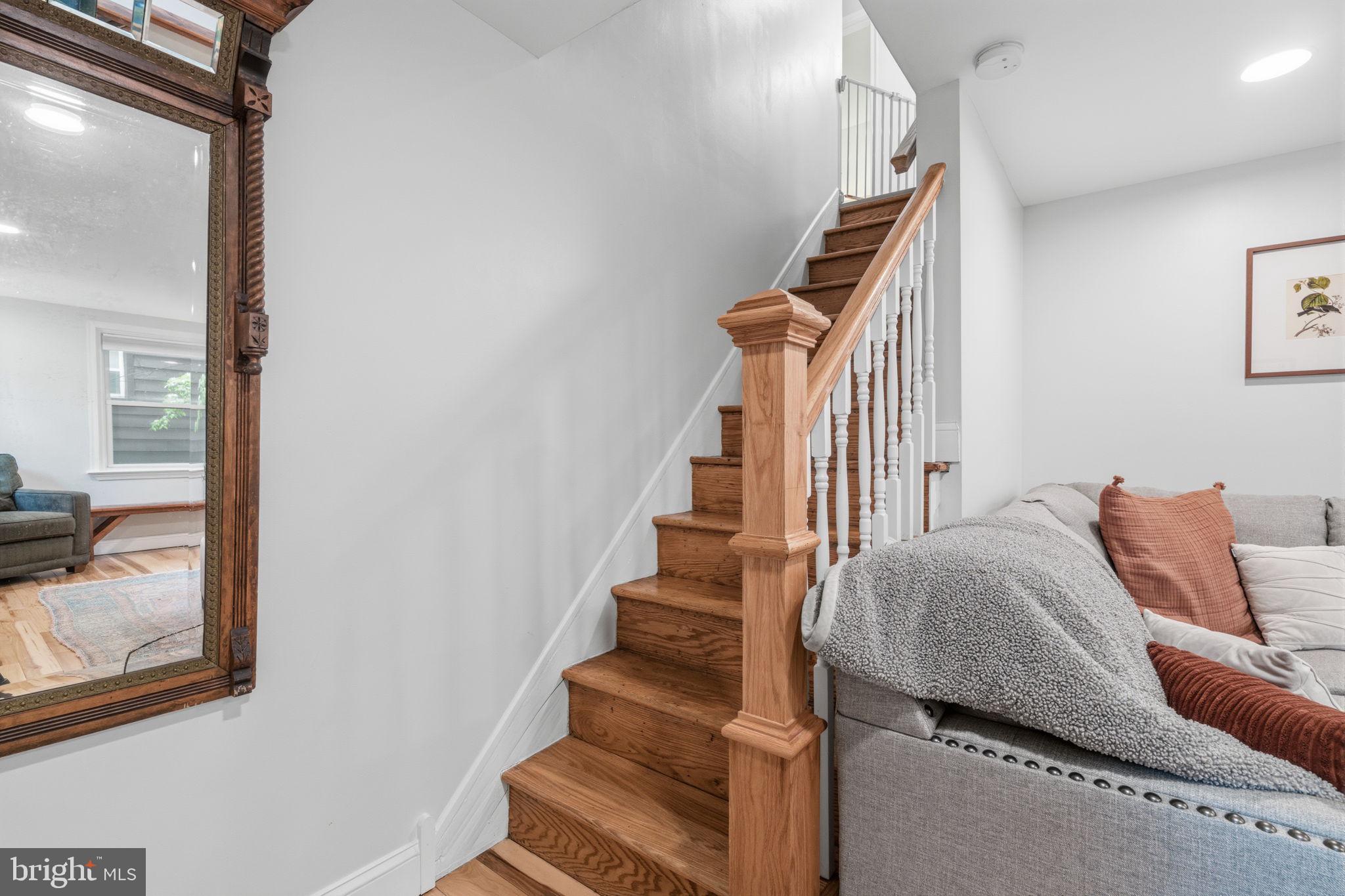 1267 Huntingdon Road Abington, PA 19001 - Photo 17 of 39 Stairs to upper level - 4 bedrooms