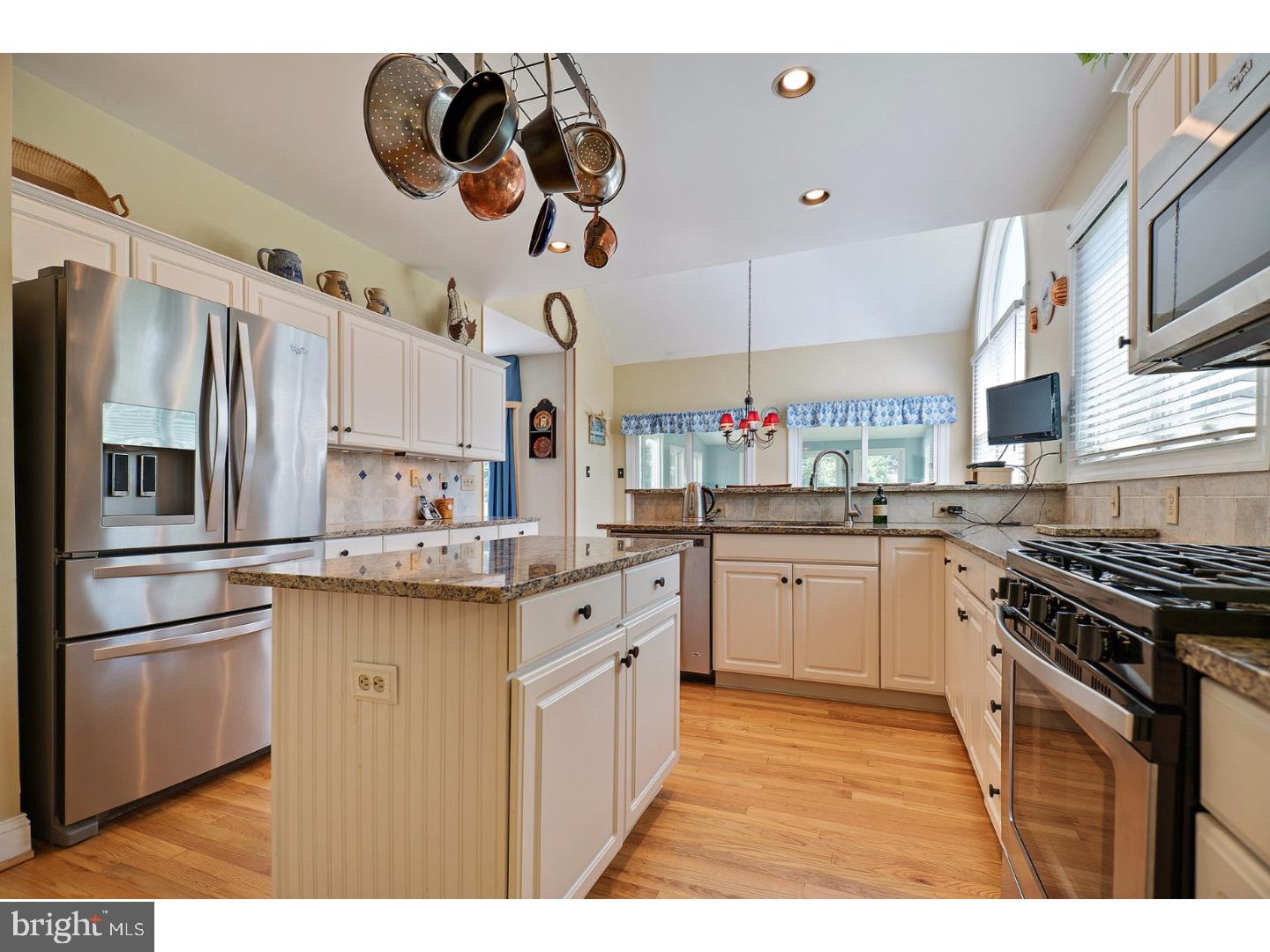 1603 Fairfield Road Yardley, PA 19067 - Photo 9 of 25 Gallery Image 9