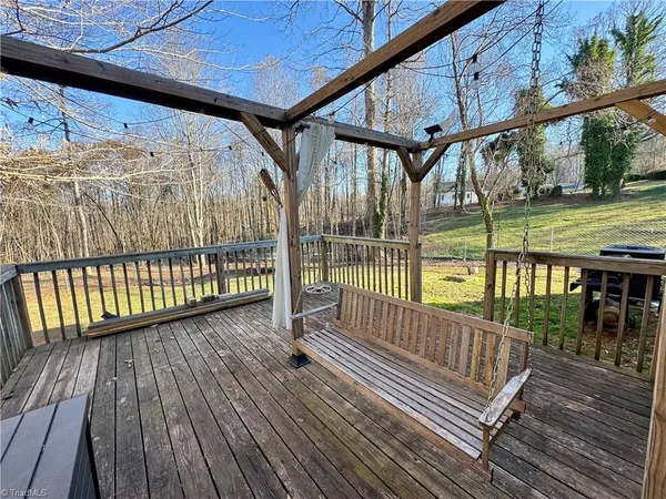$291,000 | 7243 Wanda Vista Court, Pfafftown, NC 27040