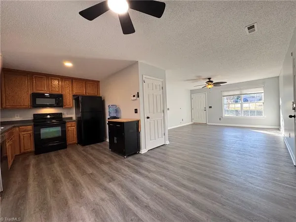 $291,000 | 7243 Wanda Vista Court, Pfafftown, NC 27040
