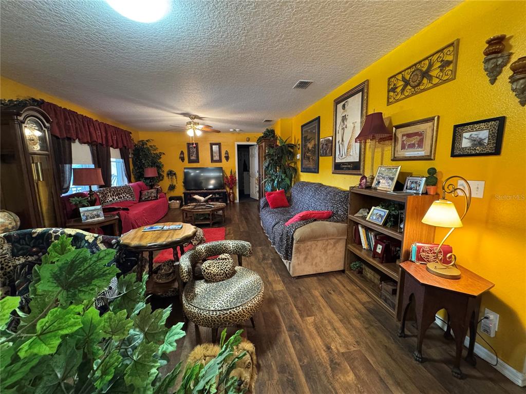 17725 Powerline Road Dade City, FL 33523 - Photo 20 of 42