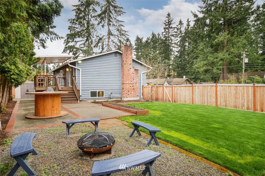 413 Chelan Avenue Southeast Renton, WA 98059 - Photo 22 of 25