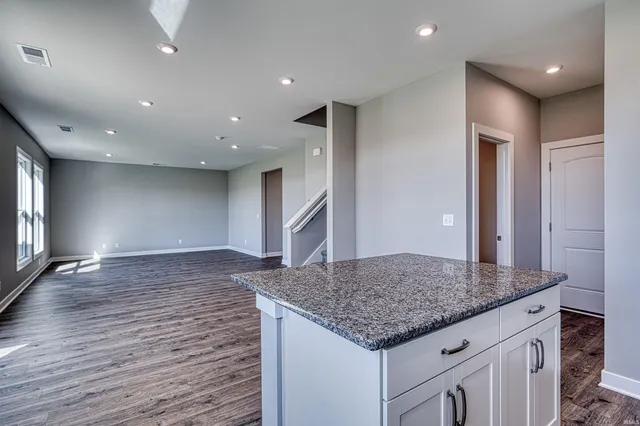 $499,800 | 5133 Jackson Drive, Newburgh, IN 47630