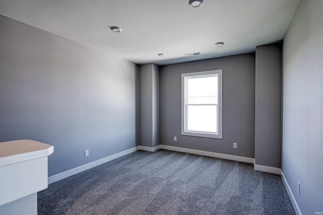 $499,800 | 5133 Jackson Drive, Newburgh, IN 47630