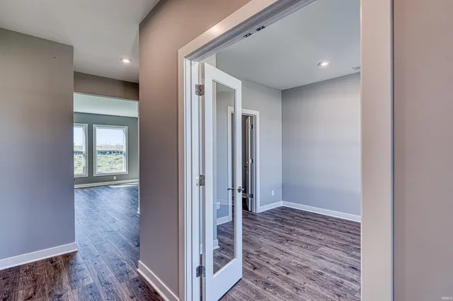 $499,800 | 5133 Jackson Drive, Newburgh, IN 47630