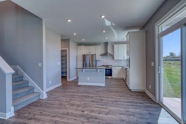 $499,800 | 5133 Jackson Drive, Newburgh, IN 47630