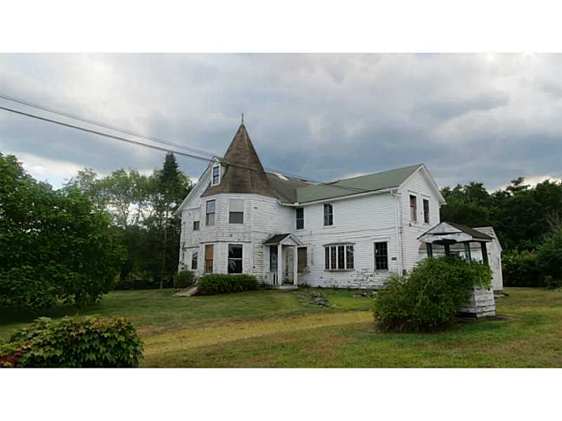 2065 Boston Neck Road North Kingstown, RI 02874 - Photo 1 of 12 Exterior Front.