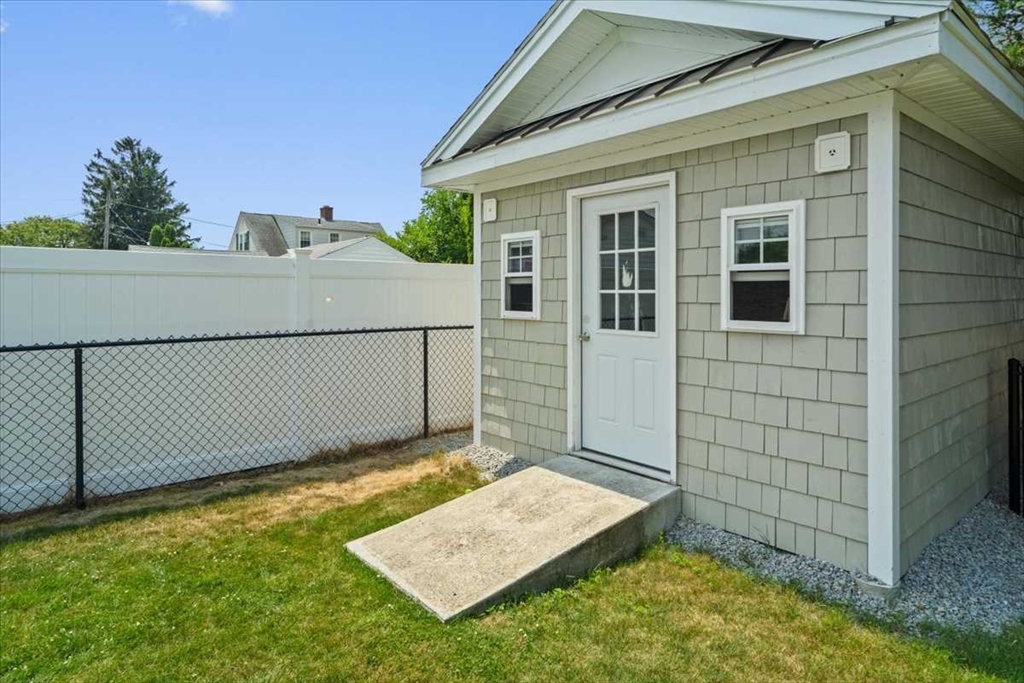 474 Burncoat Street, Unit 474 Worcester, MA 01606 - Photo 36 of 39