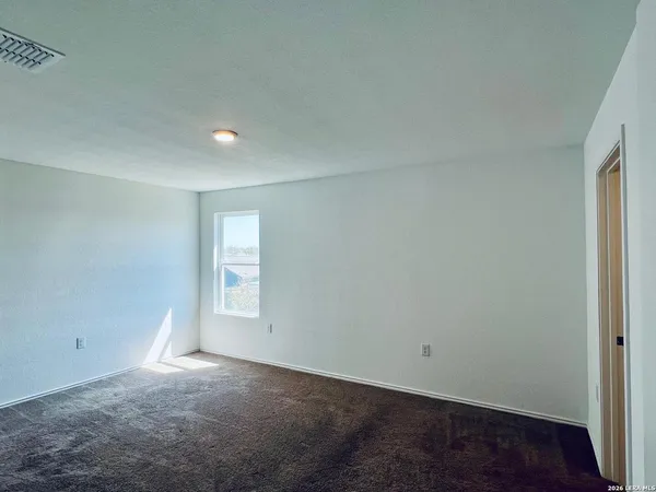 $2,200 | 10135 Ana Heights, San Antonio, TX 78224