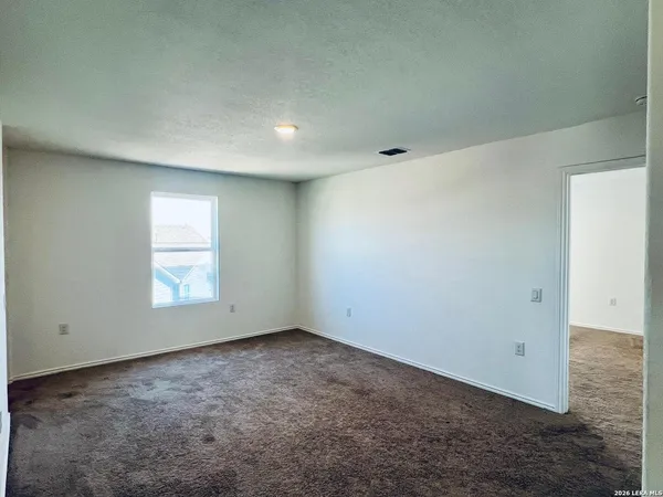 $2,200 | 10135 Ana Heights, San Antonio, TX 78224