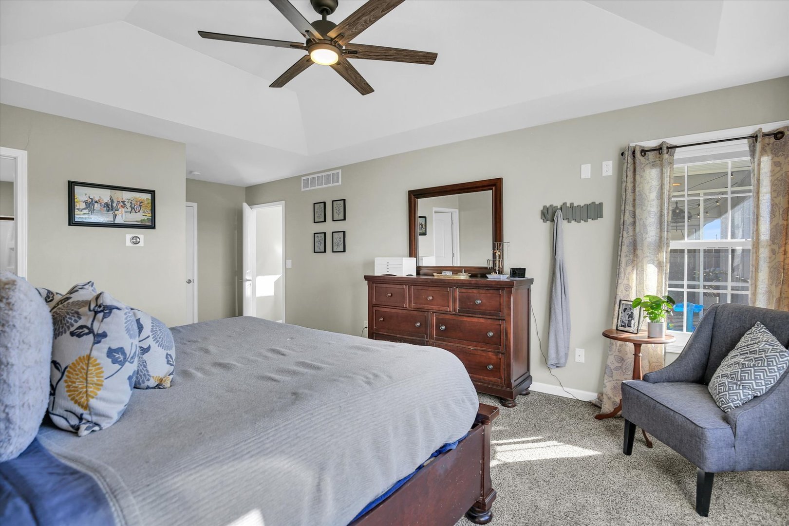 1315 West Ridge Lane Champaign, IL 61822 - Photo 55 of 102 a bedroom with a bed and furniture