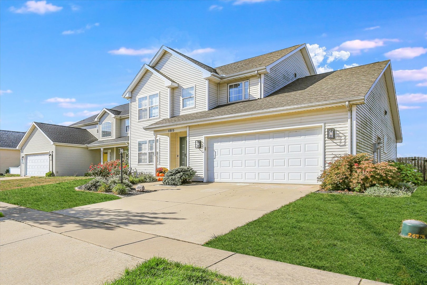 1315 West Ridge Lane Champaign, IL 61822 - Photo 8 of 102