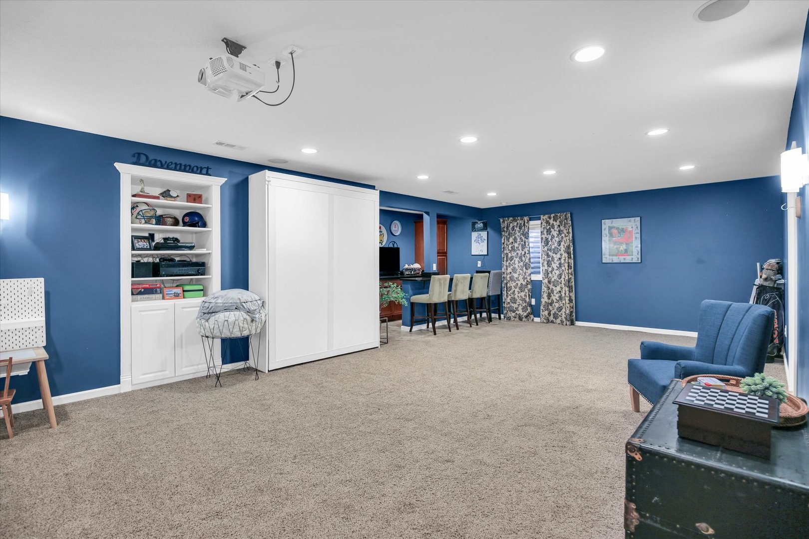 1315 West Ridge Lane Champaign, IL 61822 - Photo 81 of 102 a big room with furniture and window