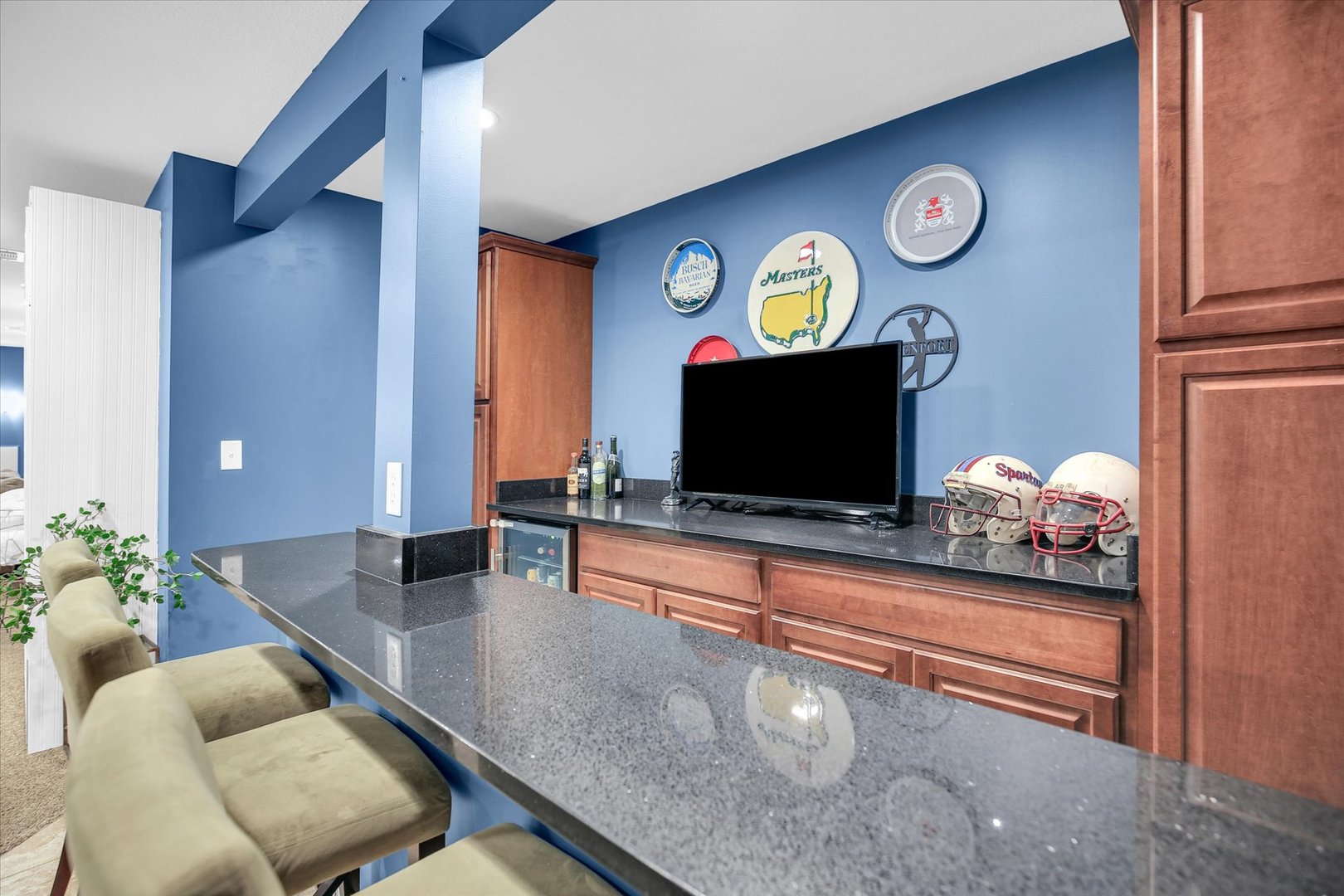 1315 West Ridge Lane Champaign, IL 61822 - Photo 85 of 102 a living room with furniture and a flat screen tv