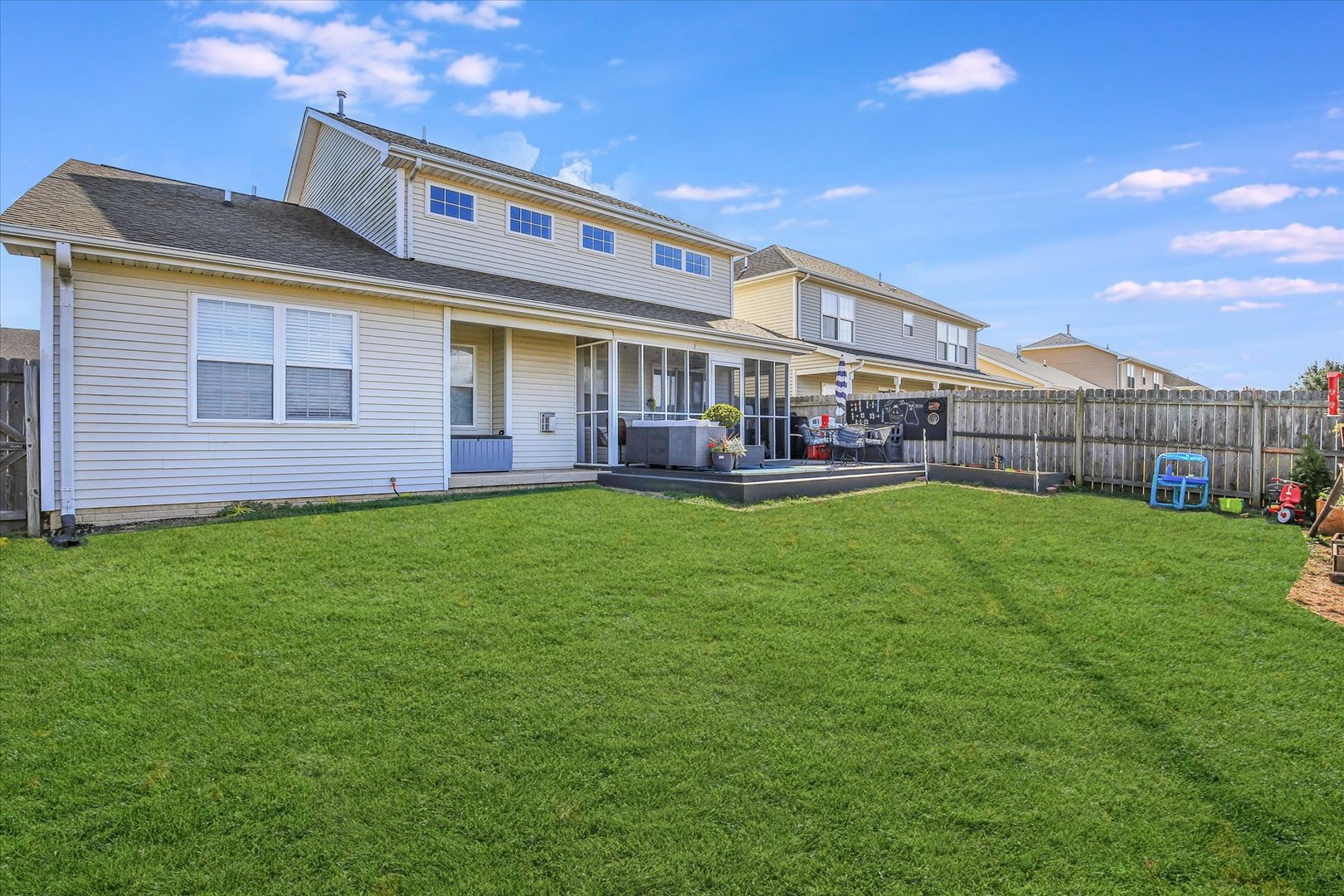 1315 West Ridge Lane Champaign, IL 61822 - Photo 9 of 102