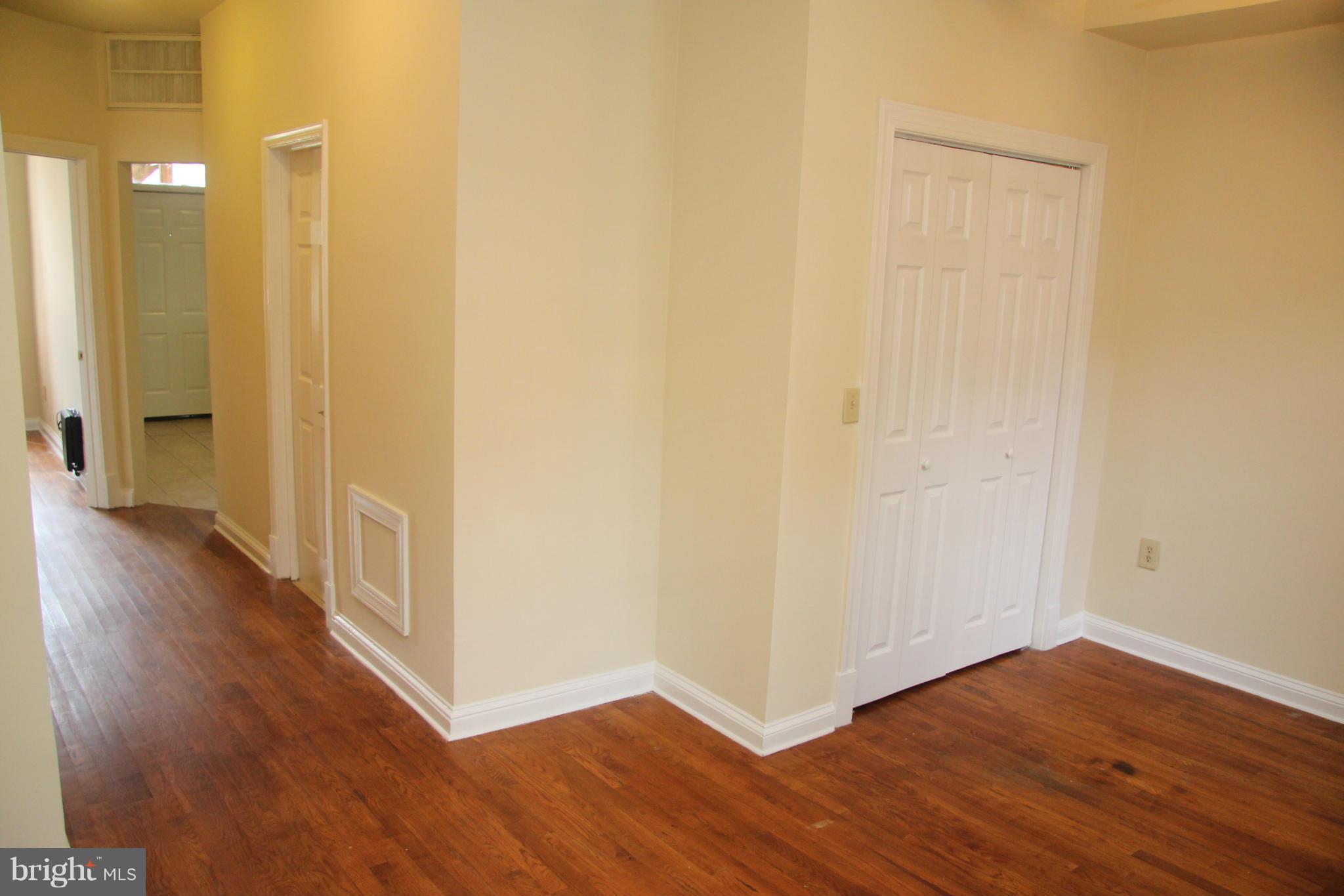 1812 Florida Avenue Northwest Washington, DC 20009 - Photo 14 of 24 Living Room