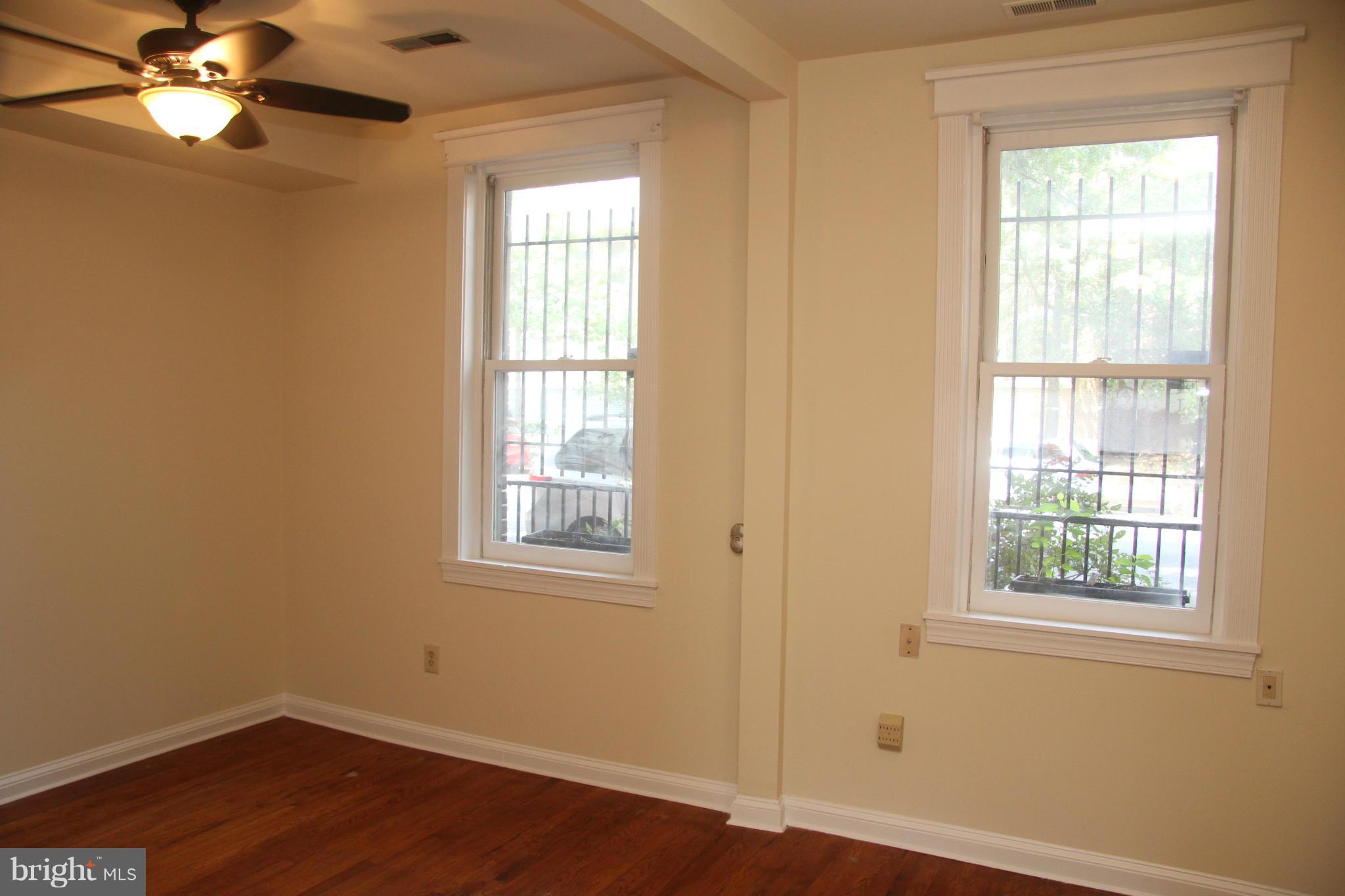 1812 Florida Avenue Northwest Washington, DC 20009 - Photo 4 of 24 Living Room
