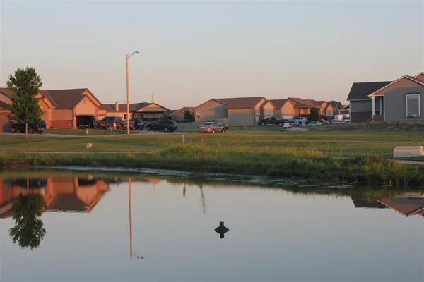 $21,500 | 214 Springlake Court, Newton, KS 67114