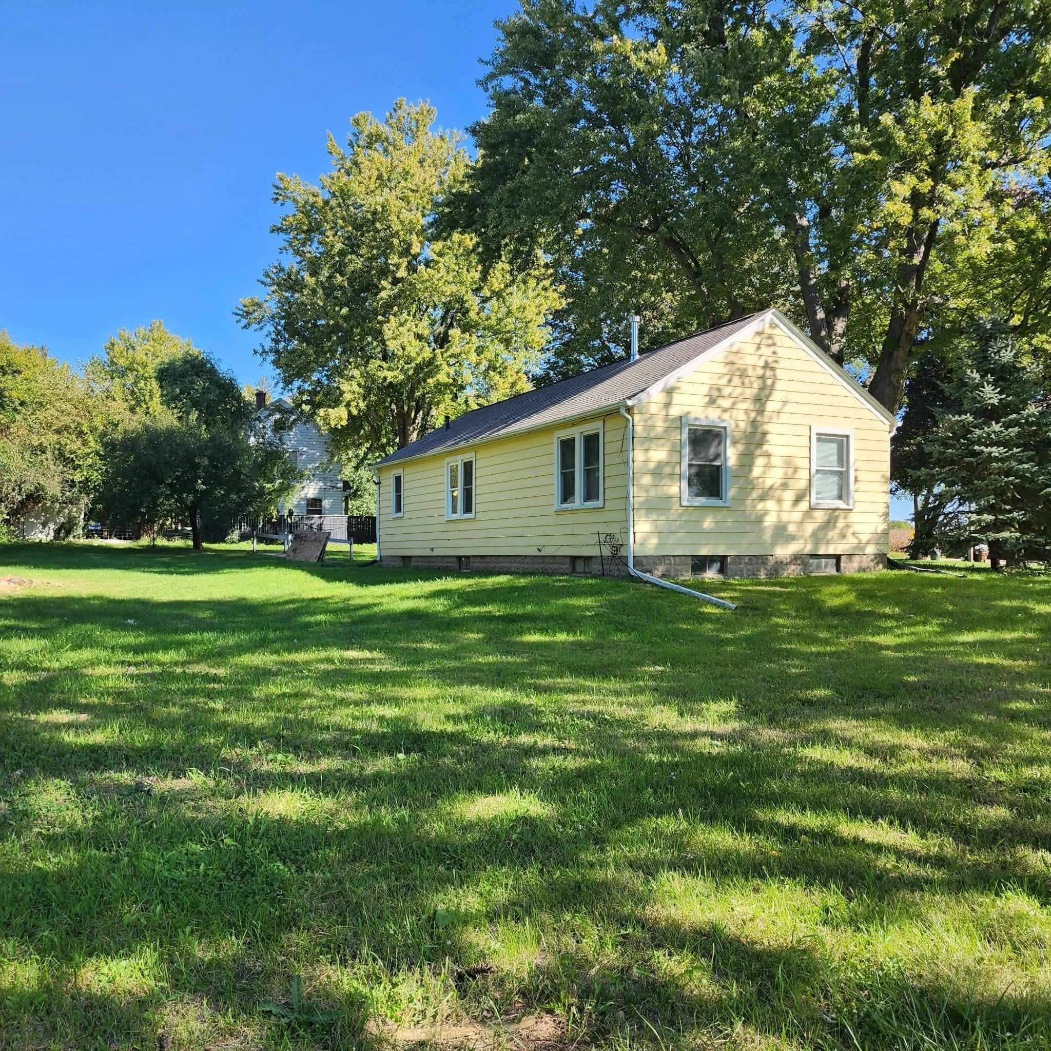 3852 North Meridian Road Rockford, IL 61101 - Photo 3 of 17 Gallery Image 3