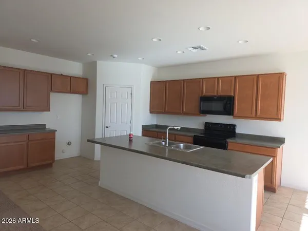 $2,095 | 19949 West Harrison Street, Buckeye, AZ 85326