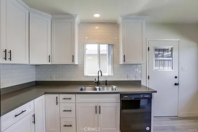 $2,650 | 8716 Buckles Street, Downey, CA 90241