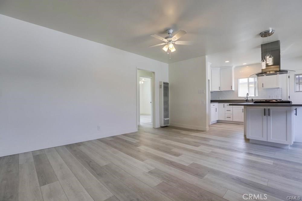 8716 Buckles Street Downey, CA 90241 - Photo 10 of 22