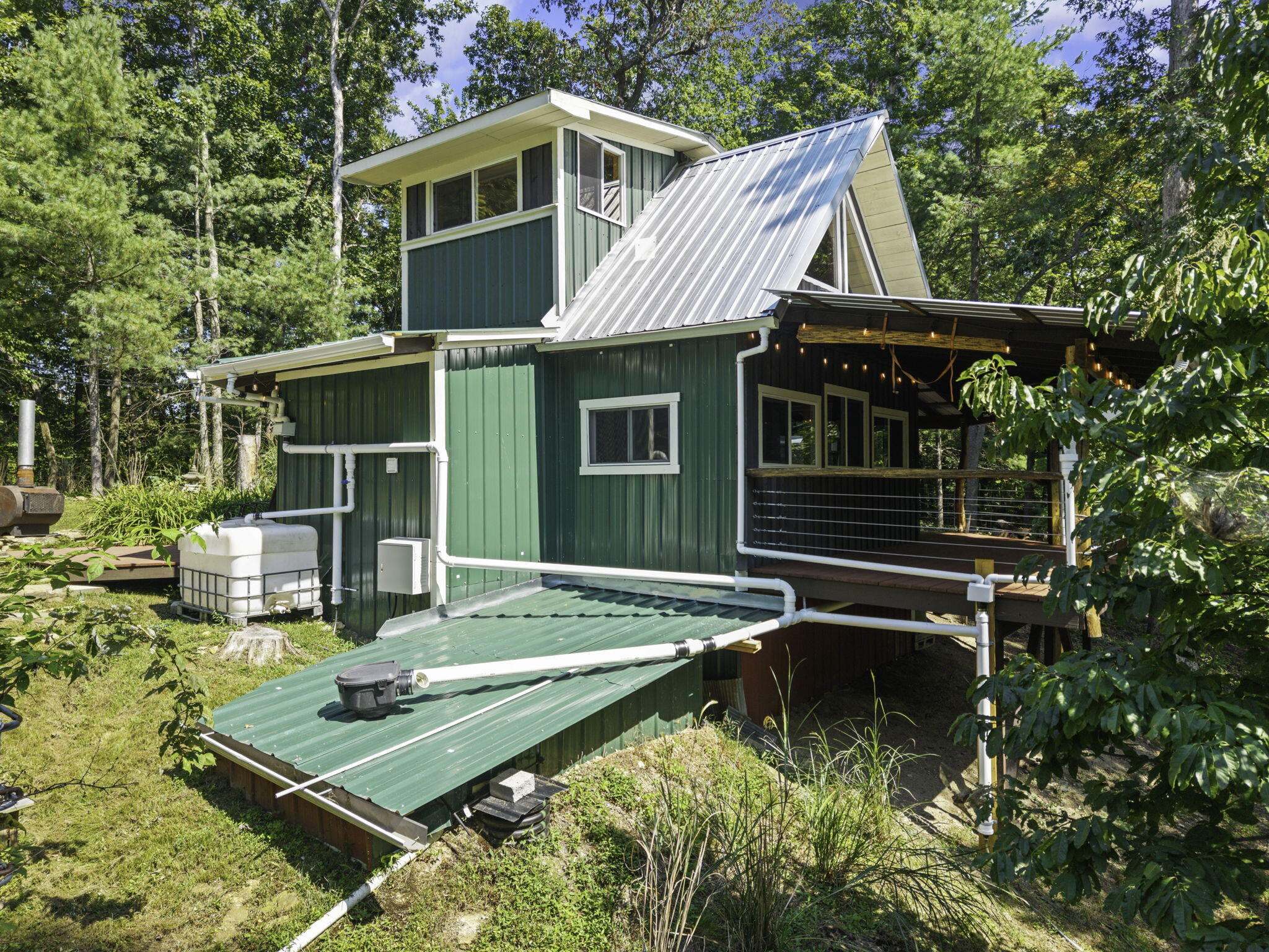 258 Black Bear Ridge Road Campton, KY 41301 - Photo 10 of 50 10-web-or-mls-DJI_20260916141834_0106_D