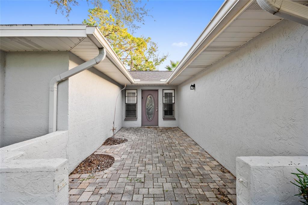 4369 Marine Parkway New Port Richey, FL 34652 - Photo 3 of 28
