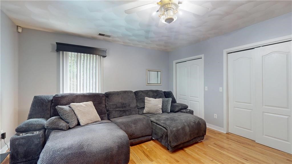 9 Mahoney Drive Hope, RI 02831 - Photo 12 of 34