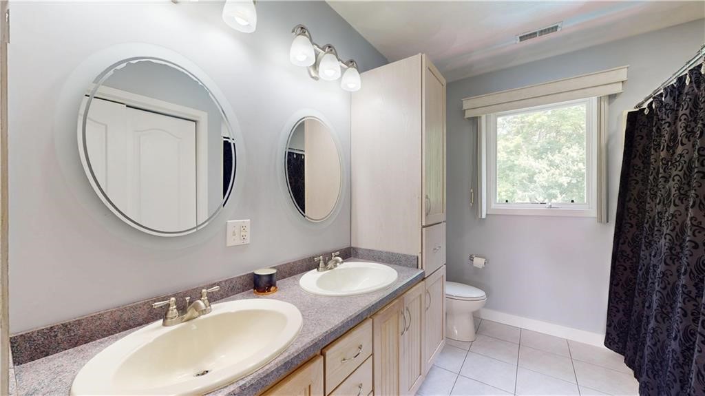 9 Mahoney Drive Hope, RI 02831 - Photo 15 of 34