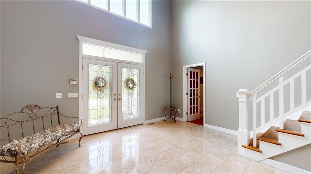 9 Mahoney Drive Hope, RI 02831 - Photo 2 of 34