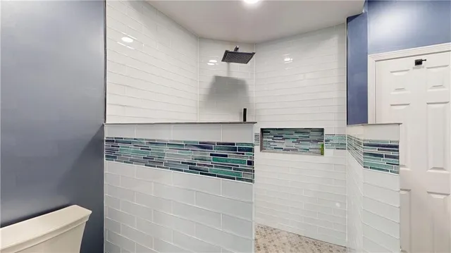 $870,000 | 9 Mahoney Drive, Hope, RI 02831