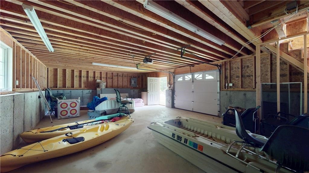 9 Mahoney Drive Hope, RI 02831 - Photo 31 of 34