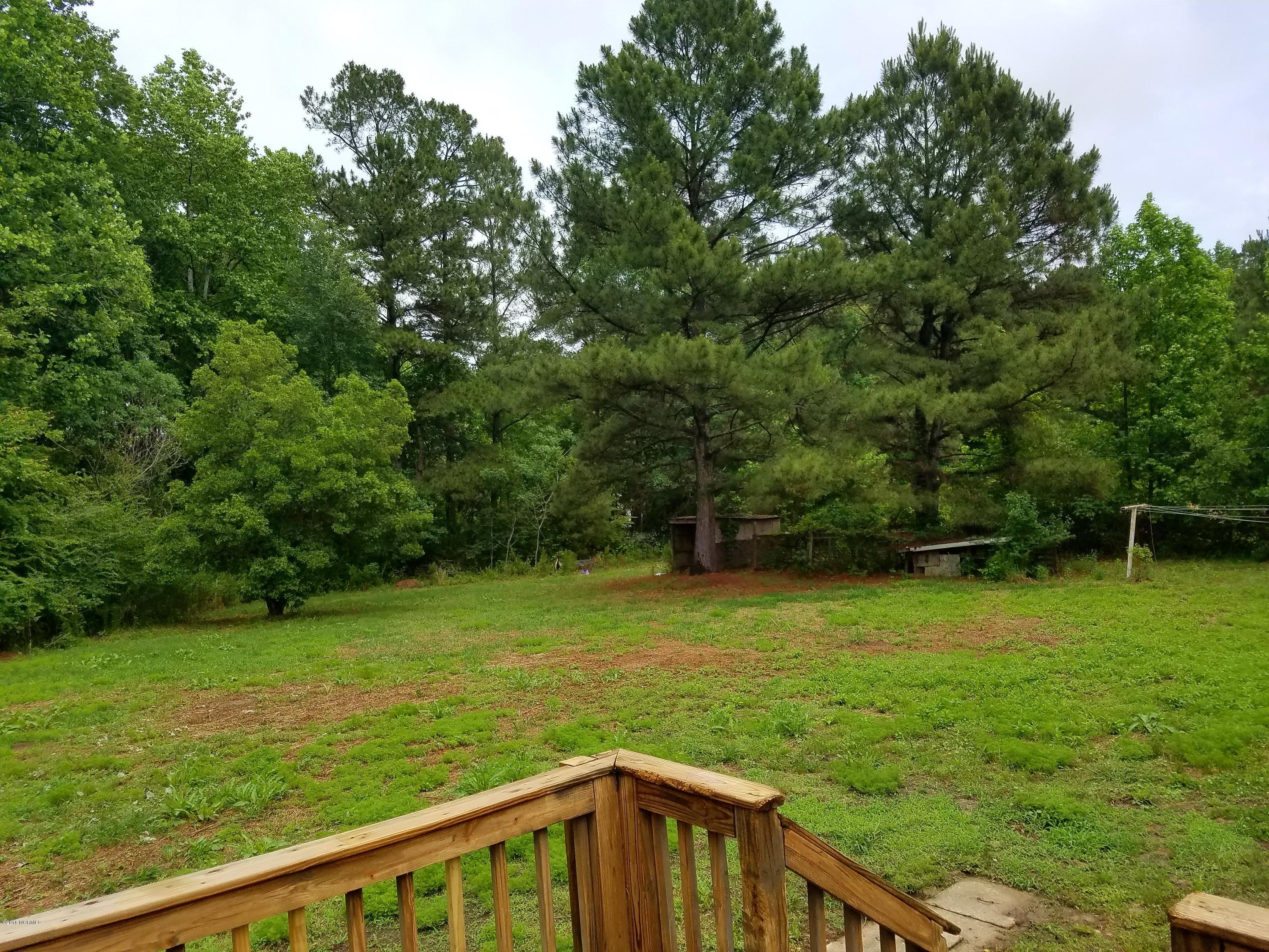 501 East Henry Street Atkinson, NC 28421 - Photo 32 of 34 back yard 2