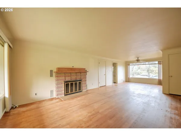 $600,000 | 605 Fulvue Drive, Eugene, OR 97405