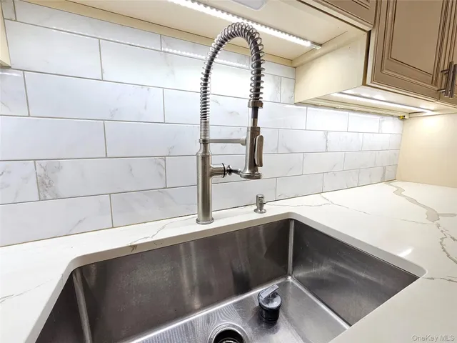 $6,200 | 49 Greenridge Avenue, Unit 1, White Plains, NY 10605