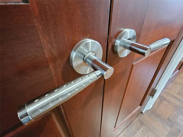 $6,200 | 49 Greenridge Avenue, Unit 1, White Plains, NY 10605