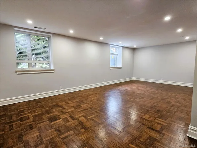 $6,200 | 49 Greenridge Avenue, Unit 1, White Plains, NY 10605