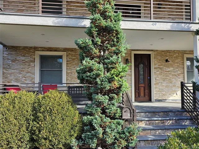 $6,200 | 49 Greenridge Avenue, Unit 1, White Plains, NY 10605