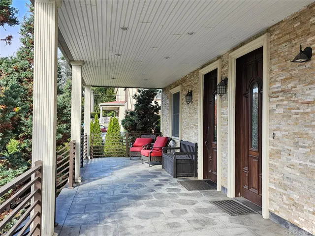 $6,200 | 49 Greenridge Avenue, Unit 1, White Plains, NY 10605